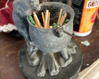 Cat match holder
