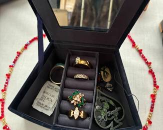 Jewelry set, rings, necklaces