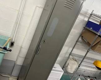5495 Vintage Storage Locker