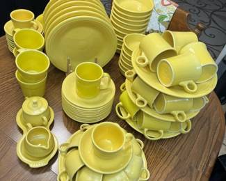 5495 Fiestaware