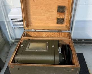 5495 WWII USAAF FixedMount Reconnaissance Camera