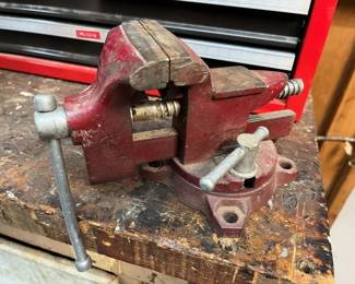 5495 Small Swivel Vice
