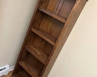 5495 Bookshelf