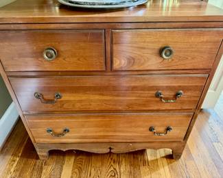 Statton Furniture Cherry 4 Drawer Bachelor Chest