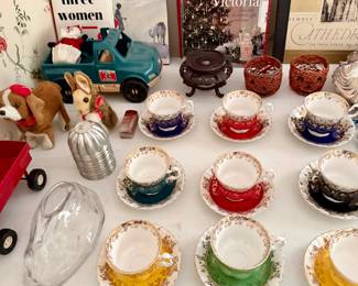 demitasse cups