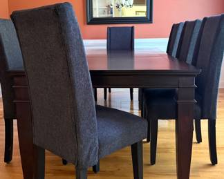 Dining Room Table with 8 Upholstered  Chairs 