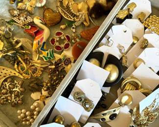 Vintage Earrings 