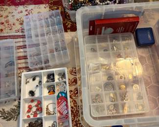 Costume jewelry 