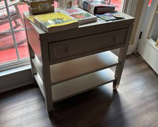 Accent table 