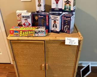 Cabinet, braves bobble heads 