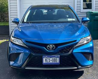 2018 Toyota Camry - 85,905 miles
