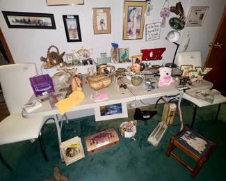 Indian artifacts & other knickknacks