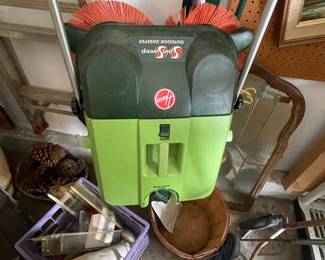 Hoover Spin Sweeper Outdoor Sweeper