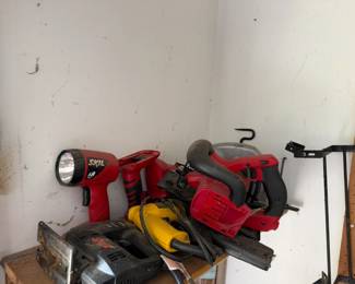 Skil saw, light and power tools