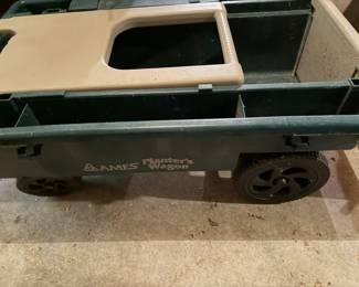 Ames Planter's Wagon for Gardening 