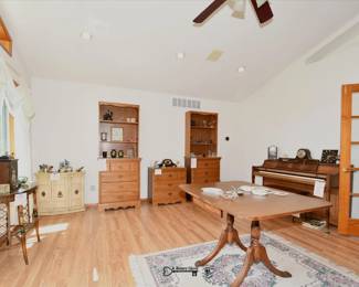 0282Bonus Room
