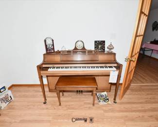 0283Bonus Room