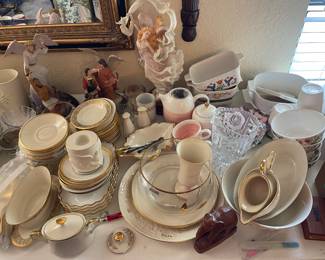 Knick knacks