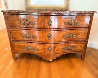 LOUIS XV KINGWOOD PARQUETRY MARBLE-TOP COMMODE