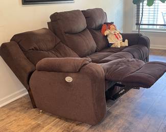 Electric recliner, ready for your to relax in!