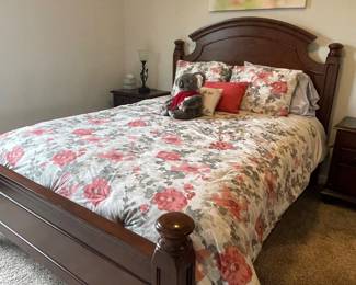 Fantastic queen size bed, only used in the guest room