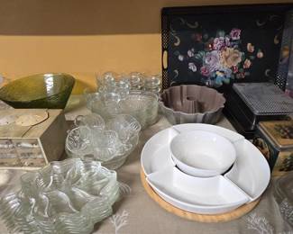 Serving Bowls 
