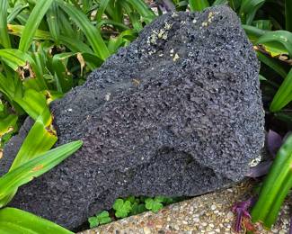 Lave Rock
