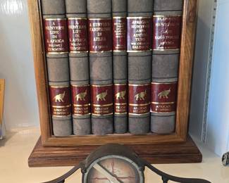 Hunting Book Set - Compass