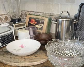 Kitchen Items 