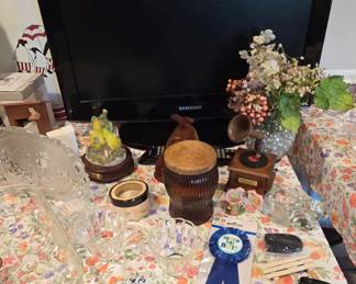 TV - Home Decor 