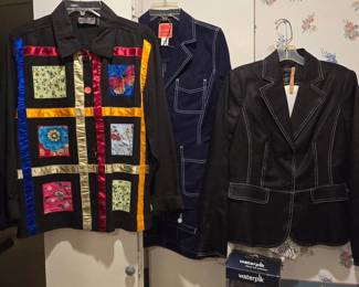 Ladies Clothes 