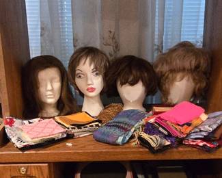 Wigs - Scarves 