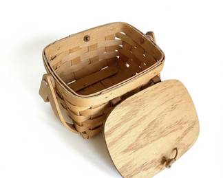 Vintage Longaberger Woven Wood Picnic Basket with Lid second image