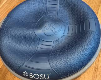 BOSU NexGen Pro Balance Trainer