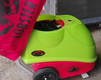 Lobster Pickle Two Pickleball Machine