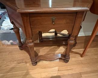 Ethan Allen Entry Table and Mirror Royal Charter Jacobean 