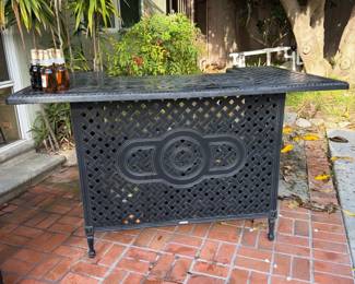 Gensun Grand Terrace Cast Aluminum Outdoor Bar