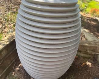 Rob Arad for Seralunga Top Pot Hard Planter