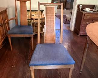 MidCentury Broyhill Lenoir House Dining Table and Chairs Set third image