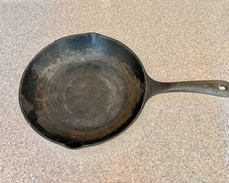 Griswold 9" Cast Iron Skillet