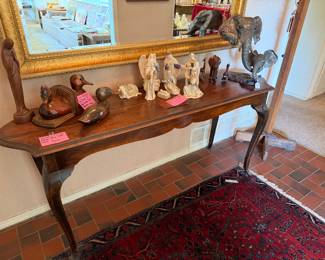 Oak sofa table with Queen Anne legs