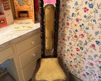 MCM Groovy chair