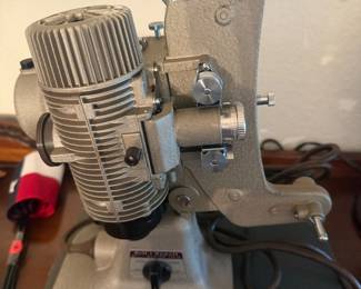 Vintage Bell & Howell 122 LR 8mm projector with case