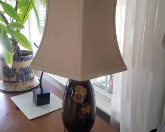 Weller pottery table lamp