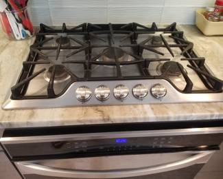 Gas cooktop