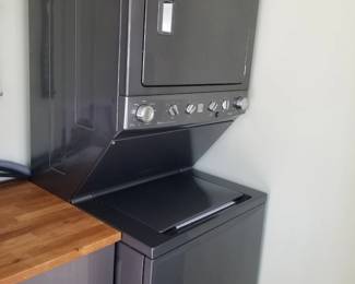 Kenmore washing machine and GAS dryer