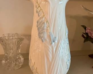 Belleek Ireland Shamrock Vase