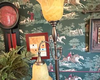 Torchiere Floor Lamp with Swirl Glass Shade
