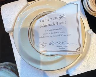Lenox The Ivory and Gold Memorable Frame