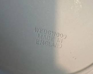 Wedgwood Christmas Plate Hampton Court second image